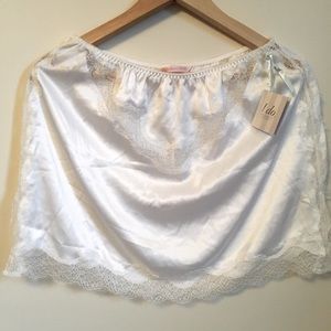 Victoria Secret slip NWT